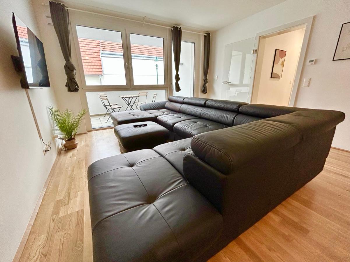 80 M2 - Terrace - Free Parking * Vienne