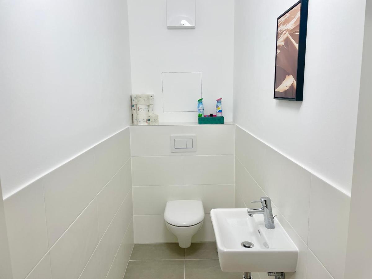 80 M2 - Terrace - Free Parking Appartement *